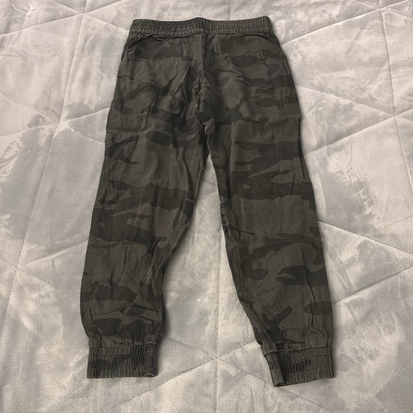 TNA jogger - Picture 2 of 4